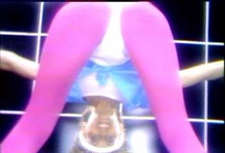 olivia-newton-john_in_physical-01